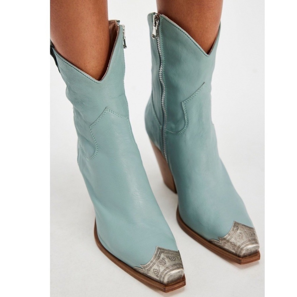 Free people Brayden Western Boot in Swim Team 38.5 new
